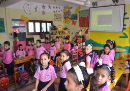 هل تتشدد مع أطفالك في بداية الدراسة؟.. احذر فقد تكون سببا فى تدمير مستقبلهم العلمي