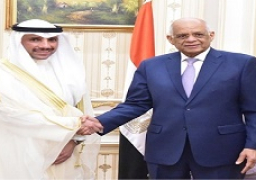 رئيس مجلس النواب يلتقي رئيس مجلس الأمة الكويتي