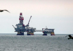 روسيا تخفض الرسوم الجمركية على صادرات النفط