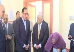 رئيس الوزراء يتفقد مشروع “مدينة معاً” لتطوير العشوائيات بحي السلام