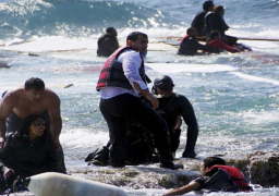 غرق قارب للمهاجرين قبالة تونس ومقتل اثنين وفقد 14