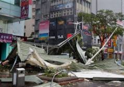 إغلاق الأسواق المالية والمدارس مع اقتراب الإعصار “ميتاج” في تايوان