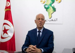 المرشح لانتخابات تونس للرئاسة قيس سعيد يؤيد الإفراج عن منافسه القروي