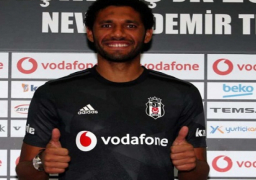 محمد الننى فى القائمة النهائية لبشكتاش فى الدورى الأوروبى