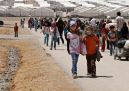مركز المصالحة الروسي: عودة 1416 لاجئا سوريا من الأردن ولبنان إلى بلدهم خلال 24 ساعة