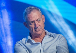 الرئيس الإسرائيلي يسند إلى بينى جانتس مهمة تشكيل الحكومة الجديدة