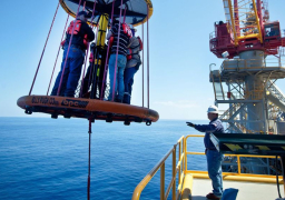 مخزونات النفط الخام الأمريكية ترتفع 4.5 مليون برميل