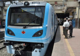 بالفيديو..عودة حركة المترو بين محطتي غمرة والدمرداش عقب اصلاح العطل