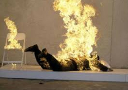 كردي سوري يضرم النار بنفسه خارج مقر أممي في جنيف