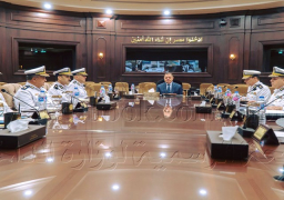 وزير الداخلية يؤكد وعي وإدراك رجال الشرطة بما تفرضه المرحلة من تحديات