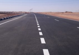 شاهد فى دقيقة.. أعرض طريق بالشرق الأوسط يربط القاهرة بالمدن الجديدة