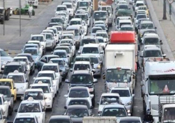 النشرة المرورية.. كثافات مرتفعة بمحاور القاهرة والجيزة
