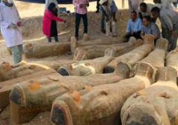 آثار الأقصر تنتهى من نقل 30 تابوتاً بـ”خبيئة العساسيف” للمتحف الكبير