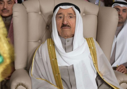 أمير الكويت يقبل استقالة حكومة الشيخ جابرالمبارك ويكلفه بتسييرالأعمال