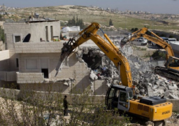 الاحتلال يعتقل 15 فلسطينيًا بالضفة الغربية ويصدر أوامر بهدم 30 منزلا للفلسطينيين بالقدس