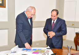 الرئيس السيسي يجتمع برئيس الهيئة العامة للمنطقة الاقتصادية لقناة السويس”.