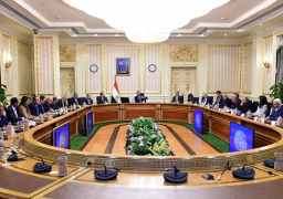 مدبولي يعقد اجتماعاً لمتابعة إجراءات تيسير الإفراج الجمركي عن البضائع