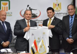 وزير الرياضة يشهد توقيع عقد رعاية المشروع القومى لموهوبي الاسكواش