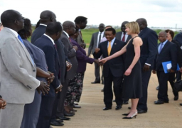 وفد من جوبا يصل الخرطوم لإجراء مشاورات حول السلام بالسودان