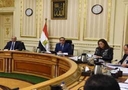 اللجنة الاقتصادية تستعرض مشروع قانون التأمين الموحد.. ورؤية الهيئة العربية للتصنيع لتعميق وتوطين صناعة السكك الحديدية