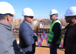 بالصور .. وزير النقل يتفقد أعمال تنفيذ مشروع القطار الكهربائي السلام – العاصمة الإدارية – العاشر من رمضان