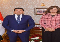 وزيرا الهجرة والرياضة يبحثان التعاون في مبادرة “مراكب النجاة”