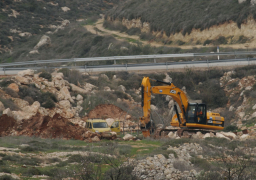 تجريف أراض بجنوب نابلس ودهس 3 فلسطينيين بقلقيلية