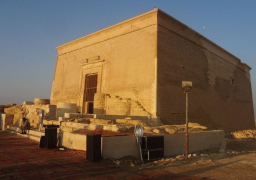 لحظة تعامد الشمس على معبد قصر قارون بالفيوم