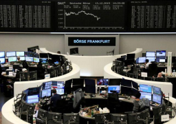 أسهم أوروبا تنخفض ومخاوف بشأن بريكست