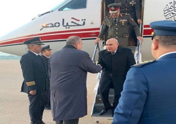 الفريق أول صدقي صبحي ينقل تعازي الرئيس في وفاة رئيس الأركان الجزائري