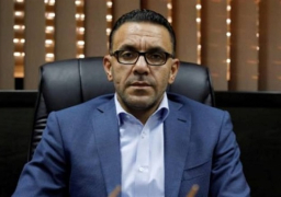 الاحتلال الإسرائيلى يسلم محافظ القدس قرارا يمنعه من العمل