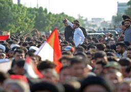 متظاهرو العراق يقطعون الطرق رفضا لمرشح الكتل السياسية