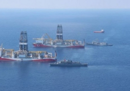 وزير الدفاع الألمانى يزور قبرص ويعقد محادثات بشأن الأنشطة غير القانونية لتركيا بالمنطقة