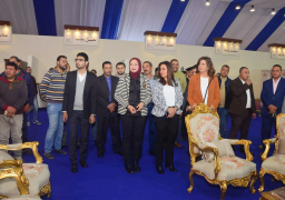 وفد مستثمرين يبحث التعاون بشأن تصدير منتجات مدينة الأثاث لأمريكا وكندا