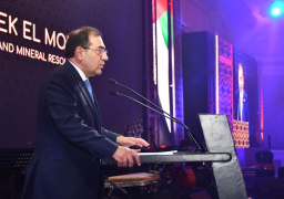 بالصور .. وزير البترول: صفقة “دراجون أويل” و”بي بي” تعكس نجاح صناعة البترول والغاز في جذب الاستثمارات الأجنبية