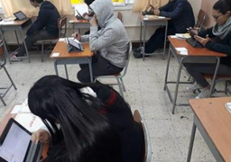 طلاب الأدبي بالصف الثاني الثانوي: امتحان علم النفس سهل ولا يحتوي أسئلة تعجيزية