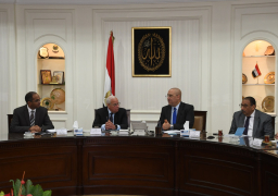 بالصور .. وزير الإسكان ومحافظ بورسعيد يتابعان مشروعات مياه الشرب والصرف الصحى والإسكان بالمحافظة
