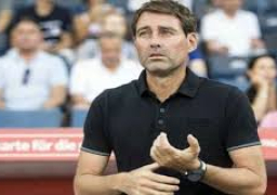 المدير الفني للأهلي يبدأ دراسة نادي “إف سي مصر” بالفيديو