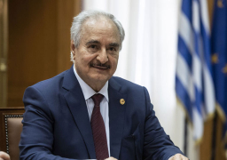 حفتر في رسالة لـ”بوتين”: أؤيد عقد مباحثات السلام بشأن ليبيا في موسكو