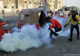 الأمن العراقى يحاول فض اعتصام ساحة التحرير .. ومواجهات عنيفة مع المتظاهرين