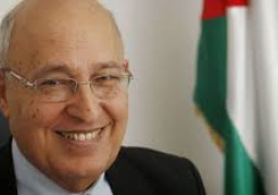 الرئيس الفلسطيني يعيين شعث ممثلا خاصا له