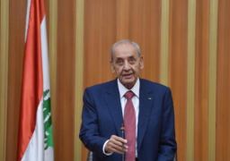 رئيس مجلس النواب اللبناني: إنقاذ البلد من أزماته ليس مستحيلا