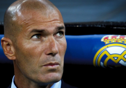 لوبيتيجي: ما يصنعه زيدان مع ريال مدريد شيئا استثنائيا