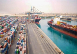 موانئ دبي تبدأ أنشطة جديدة لتوسيع ميناء السخنة