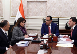 بالصور … رئيس الوزراء يتابع موقف الشركات المتعثرة بالمناطق الحرة وتقريرا بشأن إنجازات اللجنة الوزارية لفض منازعات الاستثمار