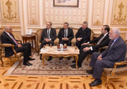 بالصور … رئيس النواب يستقبل وزير الطيران لاستعراض الإجراءات الوقائية بالمطارات لمواجهة كورونا