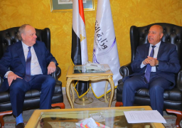 بالصور.. وزير النقل يبحث خطوات تفعيل مذكرة التفاهم الخاصة بمحطة الحاويات الثانية بميناء دمياط