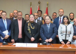 “المالية والتجارة”يوقعان ٣٤ اتفاق تسوية للمستحقات المتأخرة للمصدرين