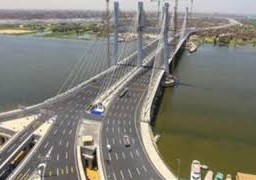 “الوزراء” ينفي غلق كوبري”تحيا مصر” لظهور شروخ وتشققات