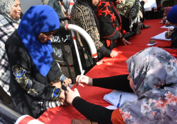 الصحة: تقديم الخدمة الطبية بالمجان لـ 12 ألف مواطن بـ “عزبة الهجانة”